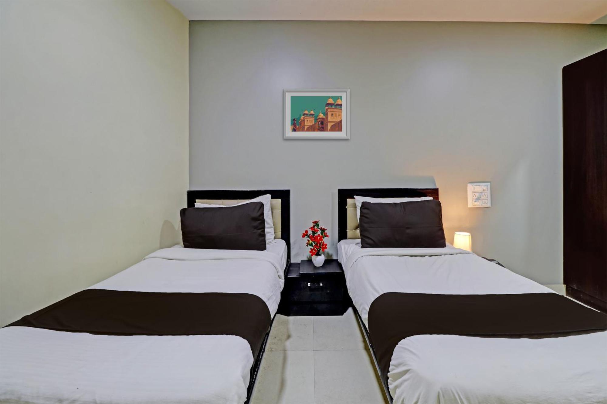 Hotel O Royal Bliss International Bangalore Exterior foto